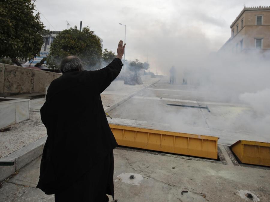 (AP Photo/Thanassis Stavrakis)