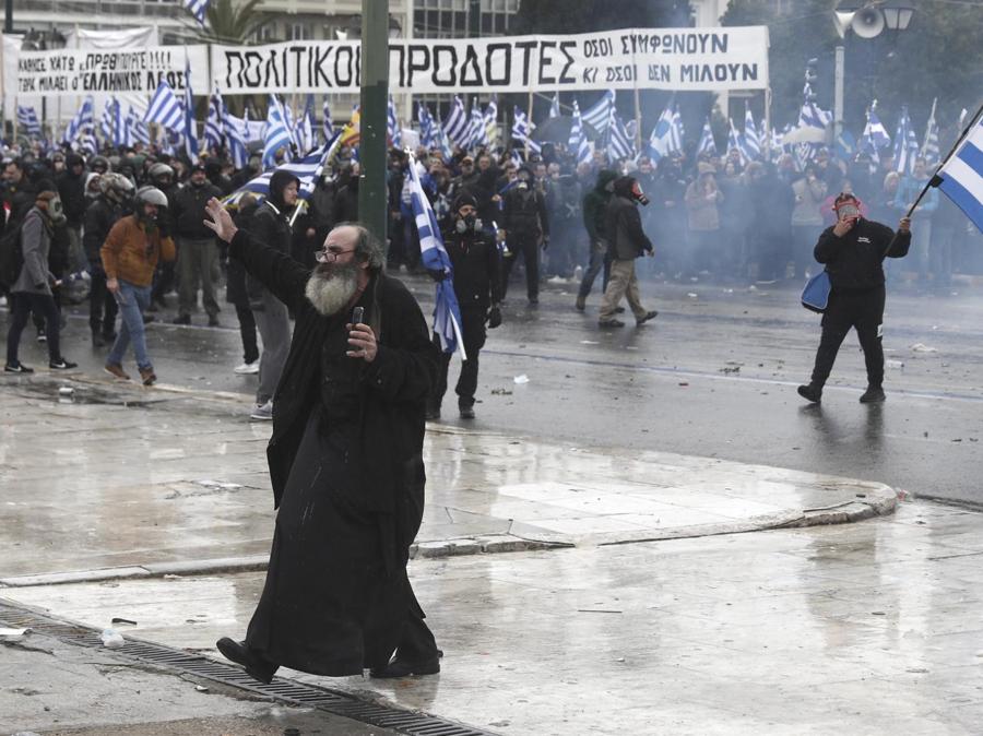 (AP Photo/Yorgos Karahalis)