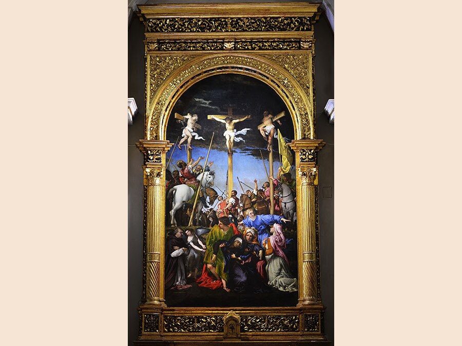 ITINERARI 15. Lorenzo Lotto. Crocifissione, 1592 - 1534. Olio su tavola, cm 45 x 25. Monte San Giusto, Santa Maria in Telusiano