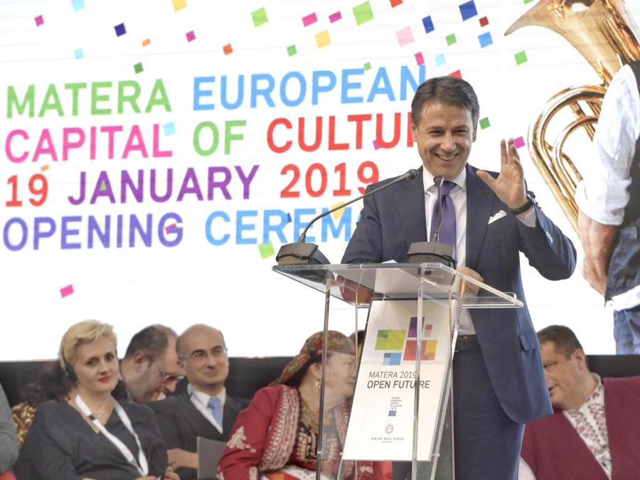 Il Premier Giuseppe Conteall’apertura di Matera 2019, capitale europea della Cultura. (ANSA/ CHIGI PALACE PRESS OFFICE/ FILIPPO ATTILI)