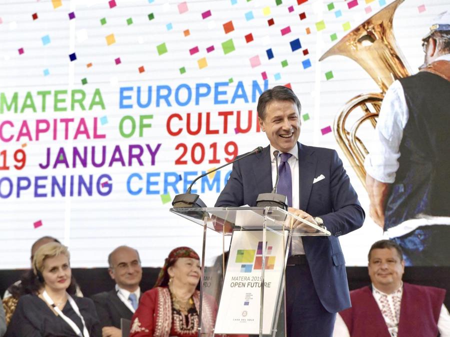 Il Premier Giuseppe Conteall’apertura di Matera 2019, capitale europea della Cultura. (ANSA/ CHIGI PALACE PRESS OFFICE/ FILIPPO ATTILI)