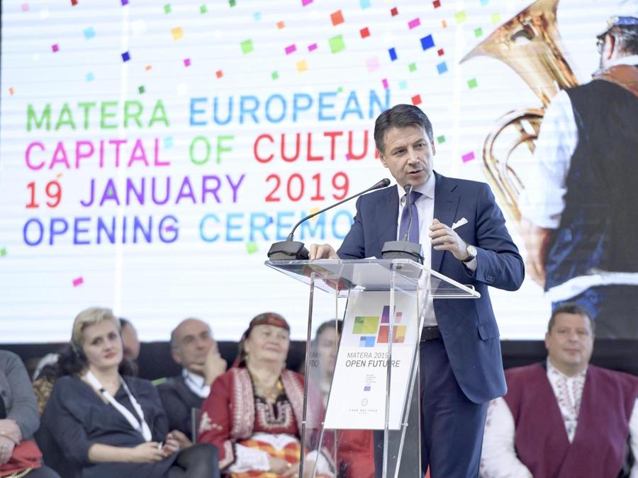 Il Premier Giuseppe Conteall’apertura di Matera 2019, capitale europea della Cultura. (ANSA/ CHIGI PALACE PRESS OFFICE/ FILIPPO ATTILI)