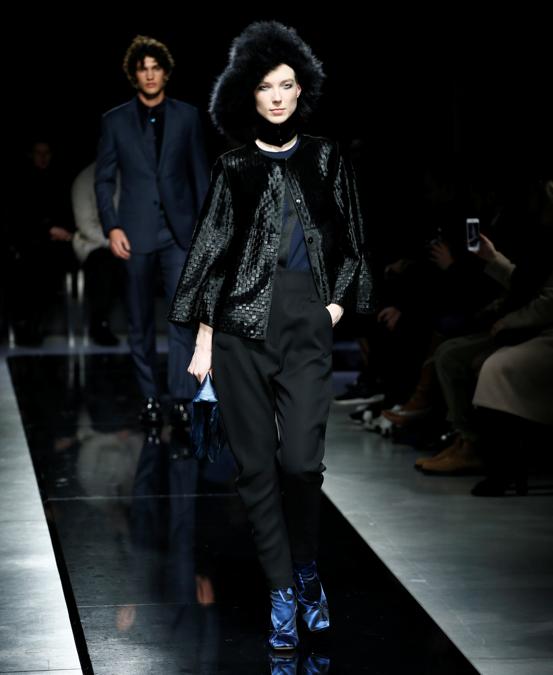 La sfilata Armani per l autunno inverno 2019 20 Il Sole 24 ORE