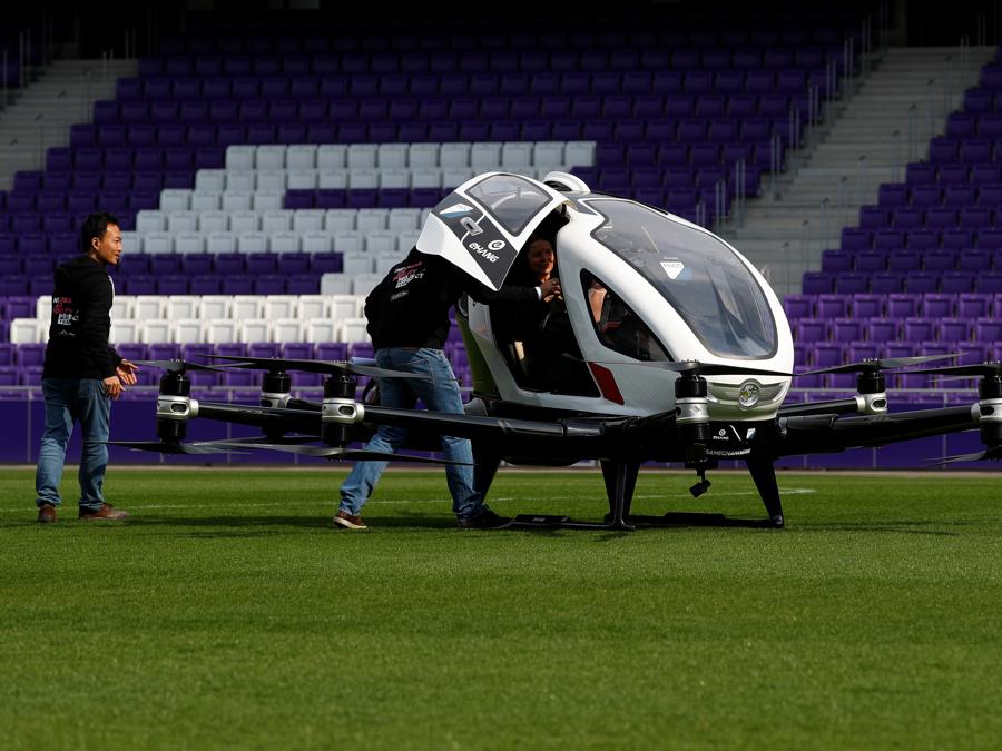 (REUTERS/Leonhard Foeger)