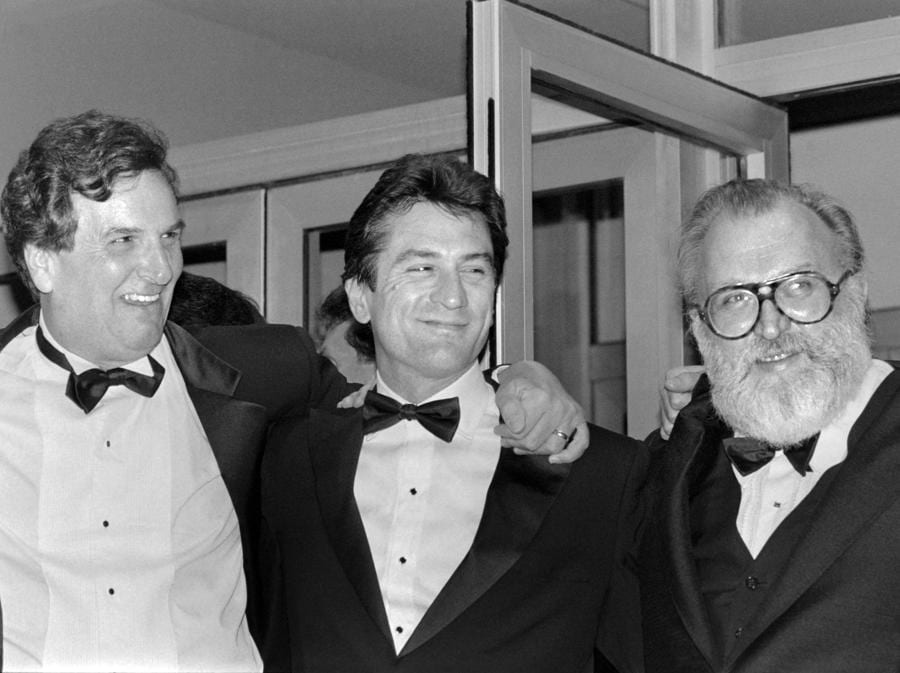 Danny Aiello, Robert de Niro e Sergio Leone (Photo by RALPH GATTI / AFP)