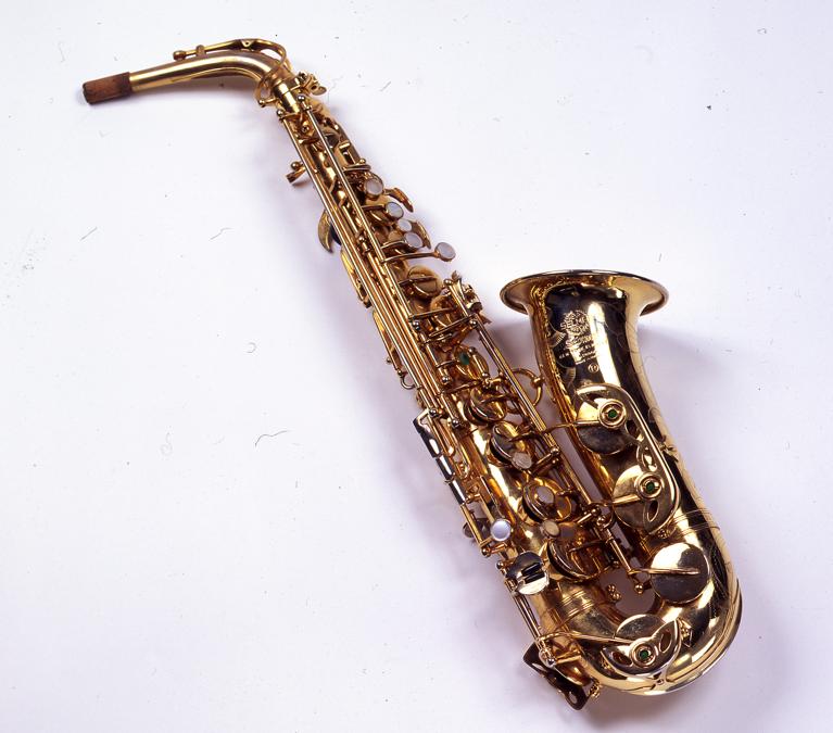 Sax alto Selmer Mark VI del 1954, lo strumento di Louis Jordan che suonò per Bing Crosby, Ella Fitzgerald e Louis Armstrong e Bill Haley alla fine dell'era dello swing e nei primi anni del rock and roll.