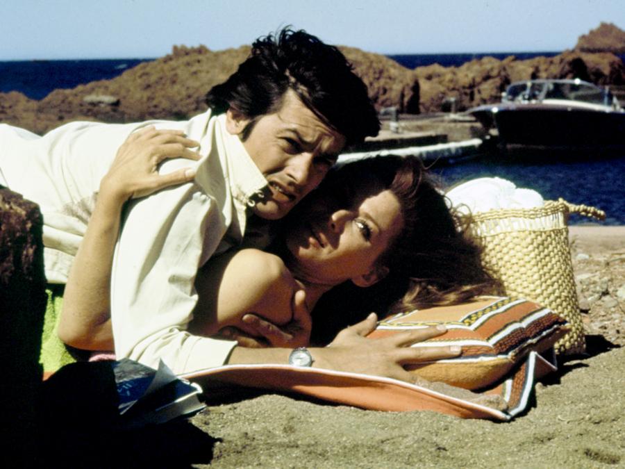 «Il clan dei siciliani» 1969 con Alain Delon e Irina Demick. (Collection Christophel © Les Productions Fox Europa / Les Films du Siecle)
