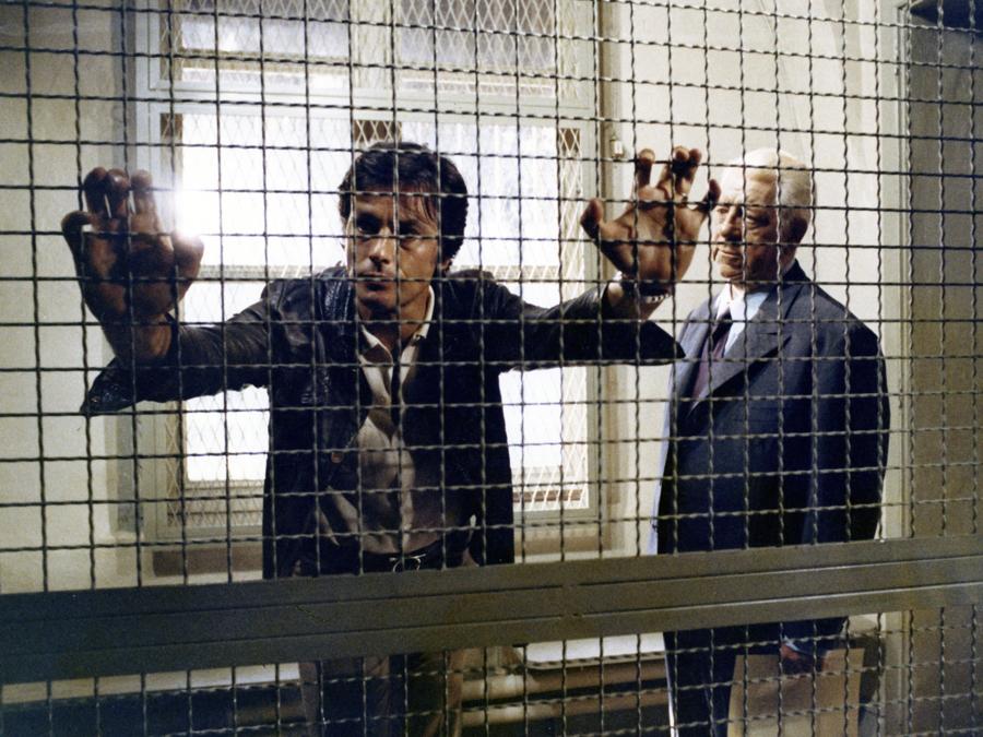 «Due contro la città» del 1973, di Jose Giovanni con Jean Gabin e Alain Delon. (Collection Christophel © Adel Productions / Medusa Distribuzione)