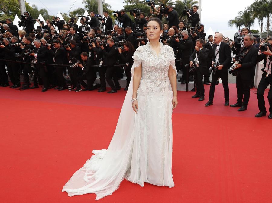 Gong Li in Ralph Russo Couture (EPA/GUILLAUME HORCAJUELO)