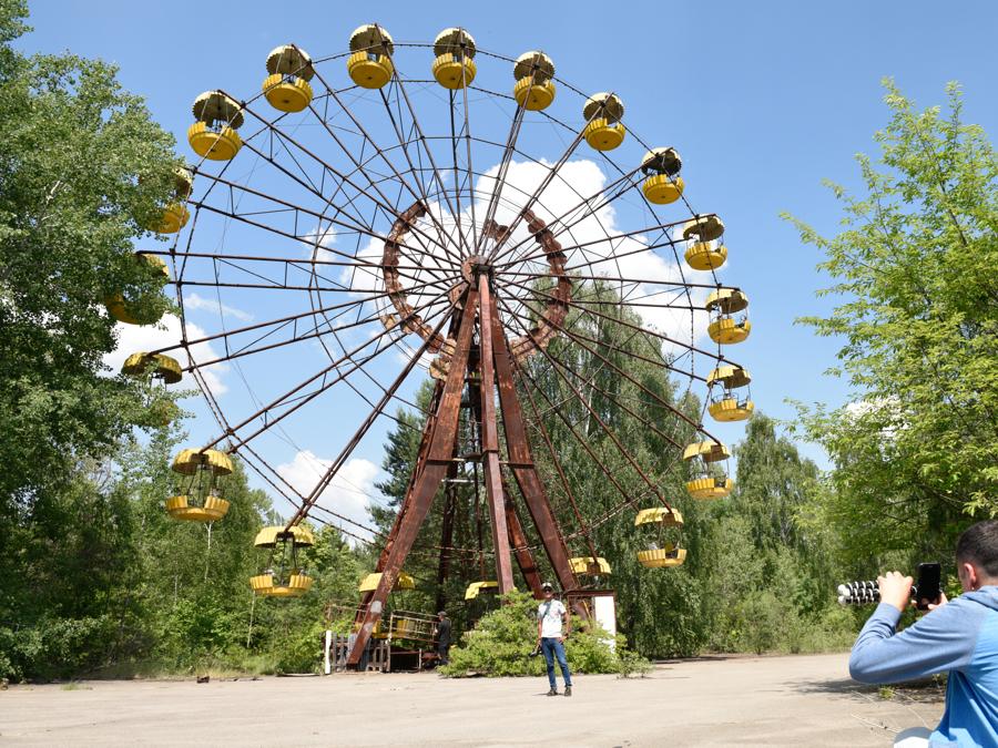 Ciò che resta nel parco dei divertimenti a  Pripyat (Stringer / Sputnik)