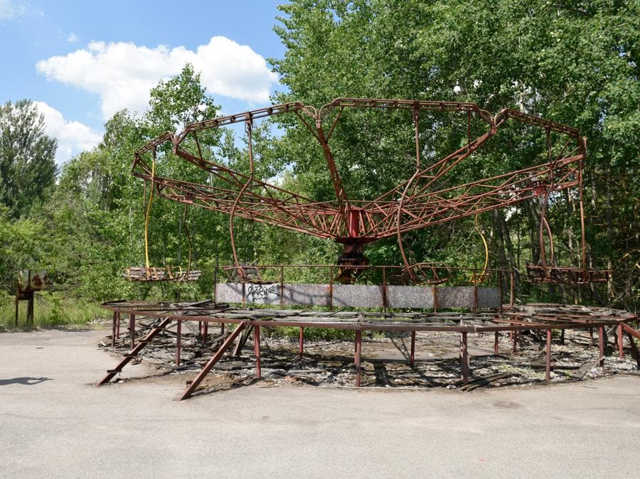 Ciò che resta nel parco dei divertimenti a  Pripyat (Stringer / Sputnik)