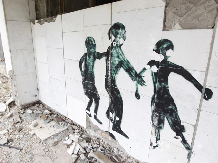 Graffiti nella città abbandonata di Pripyat (Photo by STR/NurPhoto)