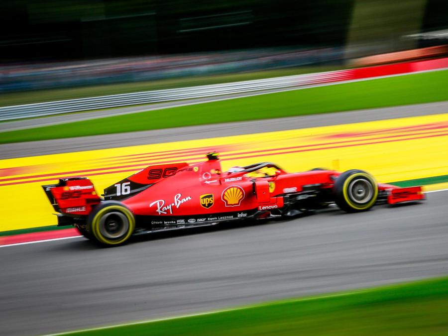 La Ferrari di Charles Leclerc (EPA/STEPHANIE LECOCQ)