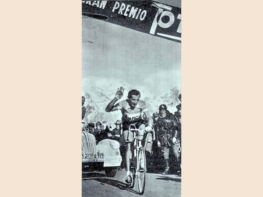 FAUSTO COPPI VINCE TAPPA AOSTA TOUR DE FRANCE GAZZETTA DELLO