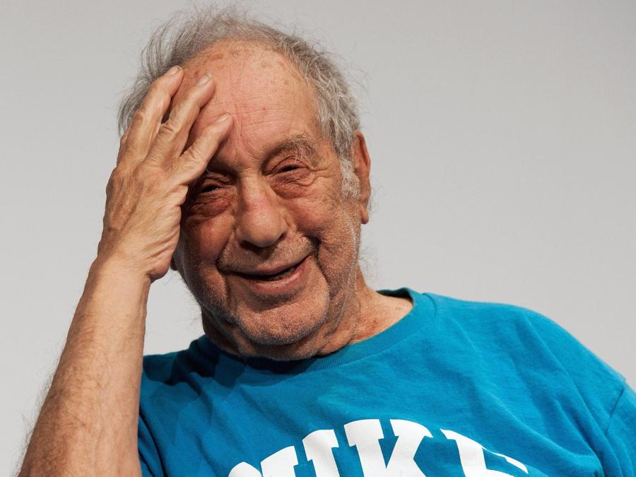 Robert Frank  durante un  matinee in Berna nell’aprile 2012 (EPA/LUKAS LEHMANN)