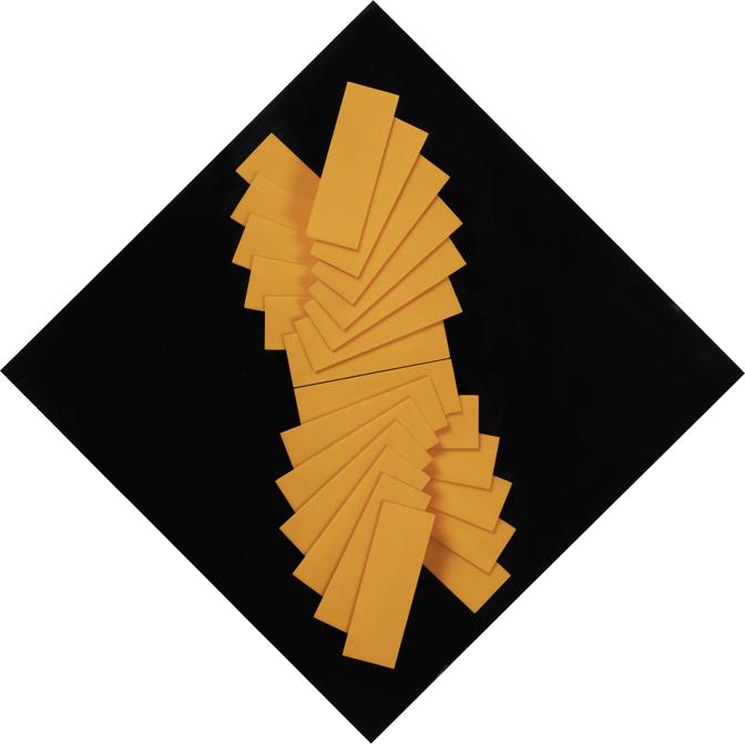 Franco Grignani, Psicoplastica a rilievo, 1967, materiale plastico, 30x30 cm (Collezione privata, © Matteo Zarbo)