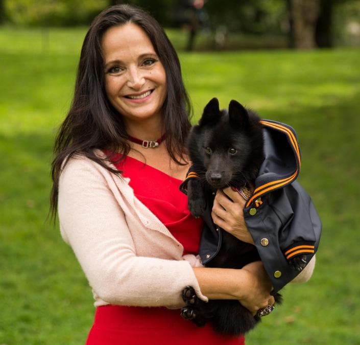 Un altro modello peloso all'evento Poldo Dog Couture a Central Park, New York (Ansa)  