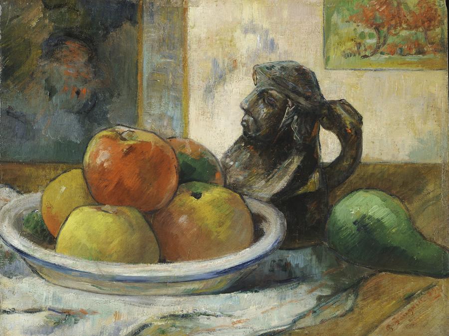 Paul Gauguin, Still Life with Apples, a Pear, and a Ceramic Portrait Jug, 1889. Oil on cradled paper, 28.6 × 36.2 cm. Harvard Art Museums/Fogg Museum. Gift of Walter E. Sachs 1958.292. Photo: Imaging Department President and Fellows of Harvard College