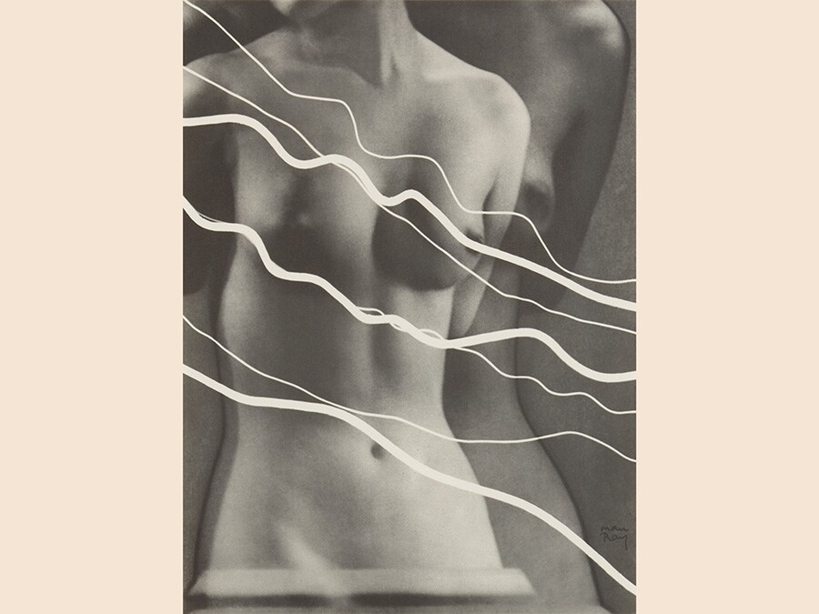 Man Ray, Electricité, 1931, portfolio di 10 rayografie, courtesy collezione Fondazione Mast Bologna, © Man Ray Trust by Siae 2019