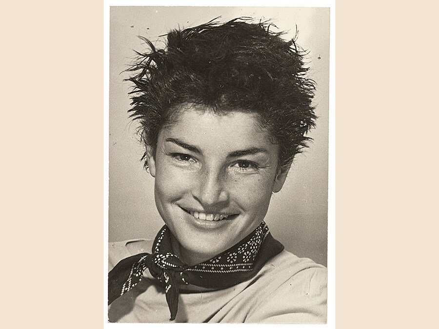 Man Ray, The Fifty Faces of Juliet, 1941 - 1954 (2009), cm 39,5 X 24 x 2,7, collezione privata, courtesy Fondazione Marconi, Milano, © Man Ray Trust by Siae 2019