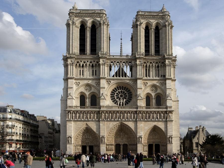 Notre Dame l’incendio e la sua bellezza prima del disastro Il Sole 24 ORE