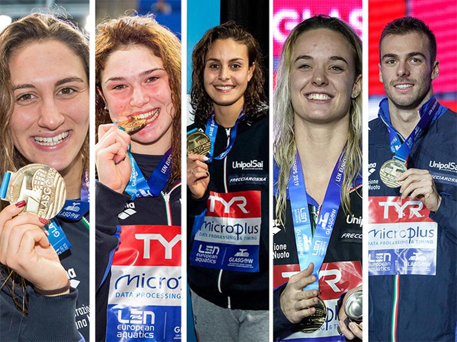 DICEMBRE. NUOTO. EUROPEI IN VASCA CORTA. L'Italia chiude la 20esima edizione dei campionati europei di nuoto in vasca corta di Glasgow, con un bottino di 20 medaglie (6 ori, 7 argenti e 7 bronzi). Da sinistra, Simona Quadarella, oro negli 800 e nei 400 stile libero femminili, Benedetta Pilato oro nei 50 rana femminili, Martina Carraro oro nei 100 rana femminili; Margherita Panziera oro nei 200 dorso femminili; Gregorio Paltrinieri oro nei 1.500 maschili.