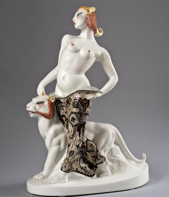SANDRO VACCHETTI per LENCI - Le due tigri, 1930 - terraglia smaltata a colaggio, Collezione Battisti/Castellano. Foto Blue Skies Studio di Ernani Orcorte