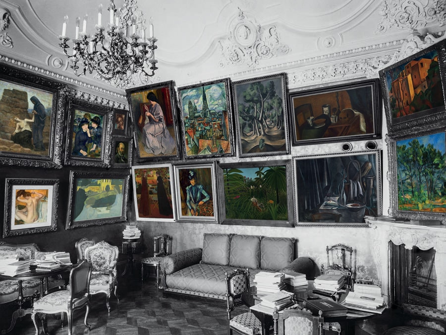 Il piccolo salone con i dipinti di André Derain, Edgar Degas, Pierre-Auguste Renoir, Pierre Puvis de Chavannes e Maurice Denis. (Colorizzazione delle foto degli archivi di famiglia: © Christine Delocque-Fourcaud)