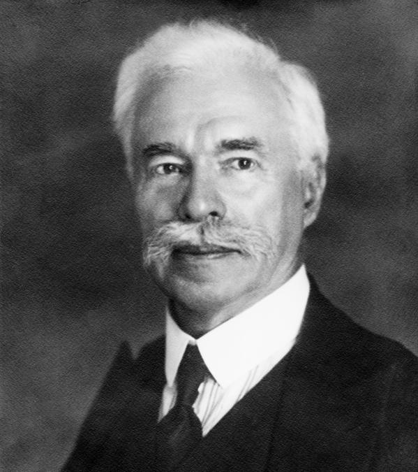 Sergej Ščukin in una fotografia del 1915 circa. Si pensa che questa sia una delle fotografie usate da Xan Krohn per realizzare il ritratto del collezionista
