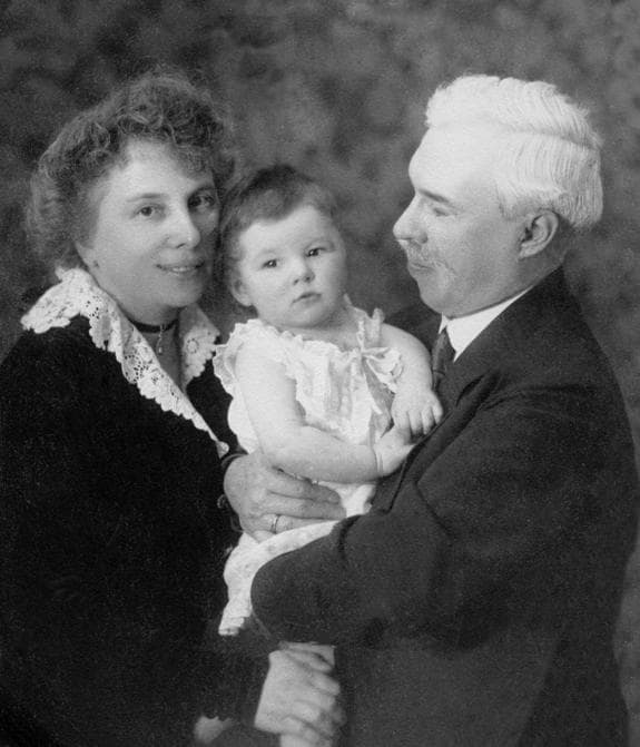 Sergej Ščukin e Nadežda con la figlia Irina, 1916