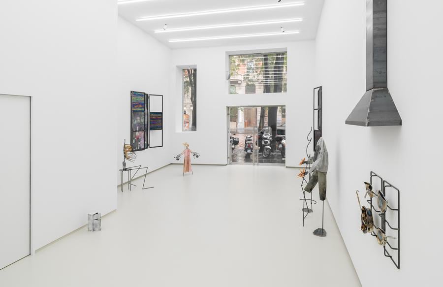 La Tempesta Gallery di Milano con la mostra di Lucia Leuci, courtesy Tempesta Gallery