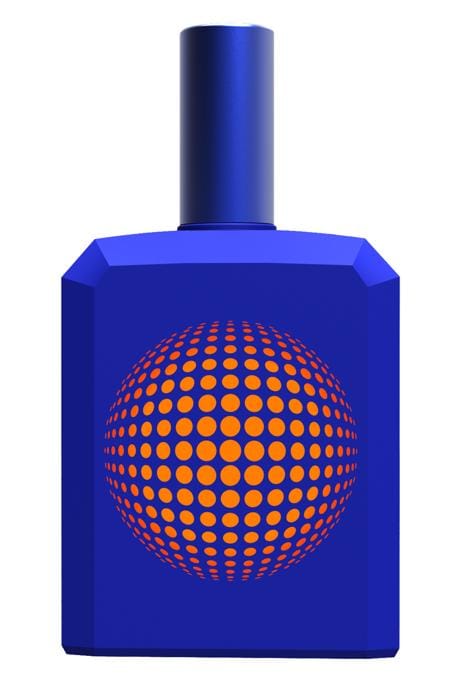 Histoires de Parfums. 1/.6 della collezione ceci n'est pas un flacon bleu / this is not a blue bottle con agrumi frizzanti, gelsomino, vaniglia e muschi bianchi