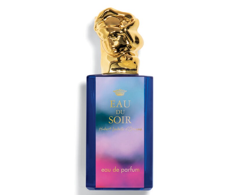  Sisley. Skies è un’interpretazione di Eau du Soir in collaborazione con l’artista Sydney Albertini