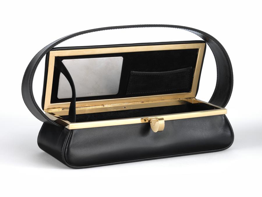 Victoria Beckham, powder box bag, Autumn-Winter 2018. United Kingdom (c) Victoria and Albert Museum, London