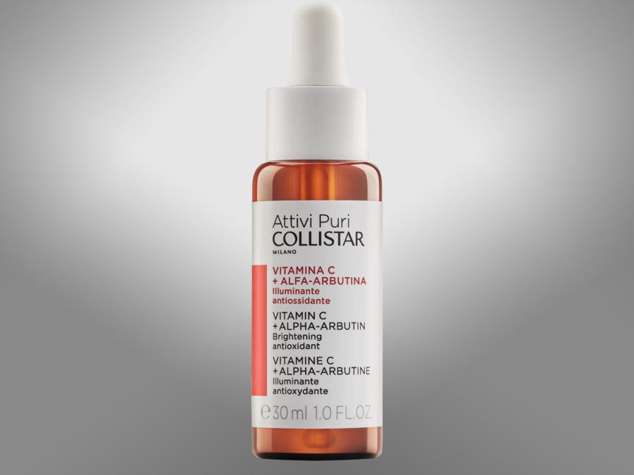 Collistar Attivi Puri Vitamina C, un pack con il vetro riciclabile al 100%, la carta proveniente solo da foreste certificate, la capsula con meno il 35% di plastica.