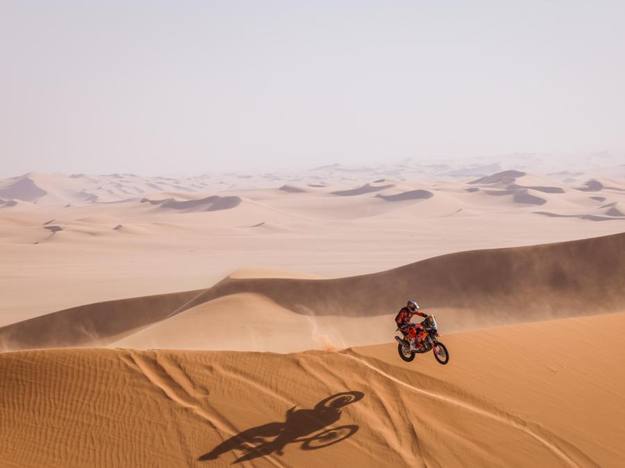 Dakar Rally 2021 si svolge in Arabia Saudita (EPA/Frederic Le Floch)