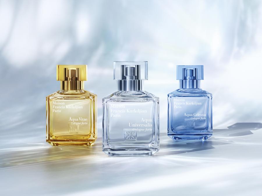 Cologne Forte Maison Francis Kurkdjian ispirato dalle tre Aque - Universalis, Vitae e Celestia. Composta soprattutto dal bergamotto - ingrediente fondamentale dell’eau de Cologne tradizionale - che modula ingredienti e accordi diversi senza snaturare l’ispirazione originale, la freschezza è protagonista di queste nuove creazioni.