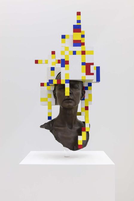 Charles Avery - Untitled (Boogie-Woogie), 2012 - Cartoncino, carta, bronzo, acrilico, gouache - cm 80 x 30 x 40 - Photo Andrea Rossetti (Courtesy Vistamare, Milano, Pescara)