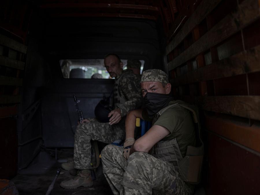 I membri del battaglione dei Carpazi Sich. REUTERS/Marko Djurica