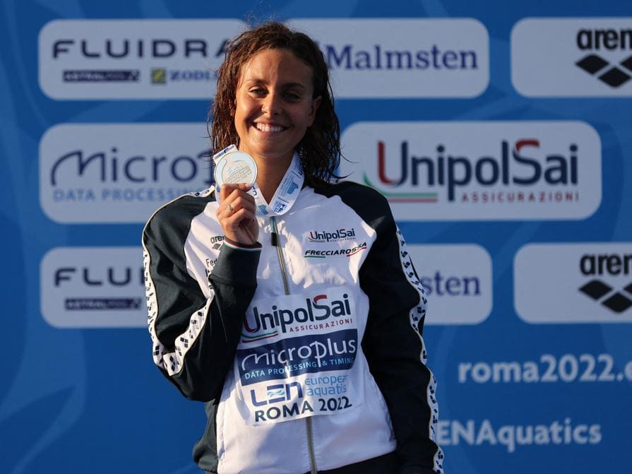 15 agosto -  Martina Carraro - argento -  200m rana femminile. (REUTERS/Antonio Bronic)
