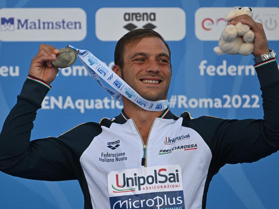 20 agosto - Tuffi - Alessandro De Rose - bronzo  - maschile tuffi 27m -grandi altezze. (Photo by Alberto PIZZOLI / AFP)