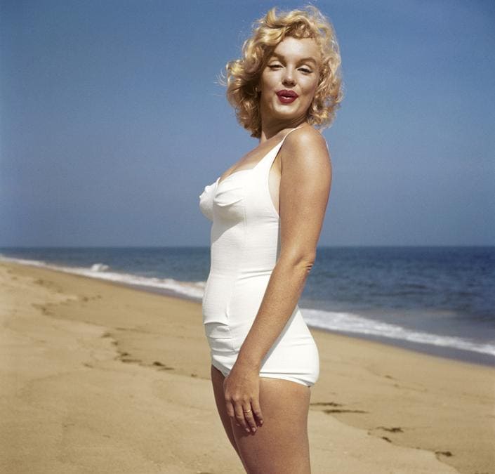 1957: Marilyn Monroe on the beach in 1957 in Amagansett, New York. (Photo by Sam Shaw/Shaw Family Archives/Getty Images)
