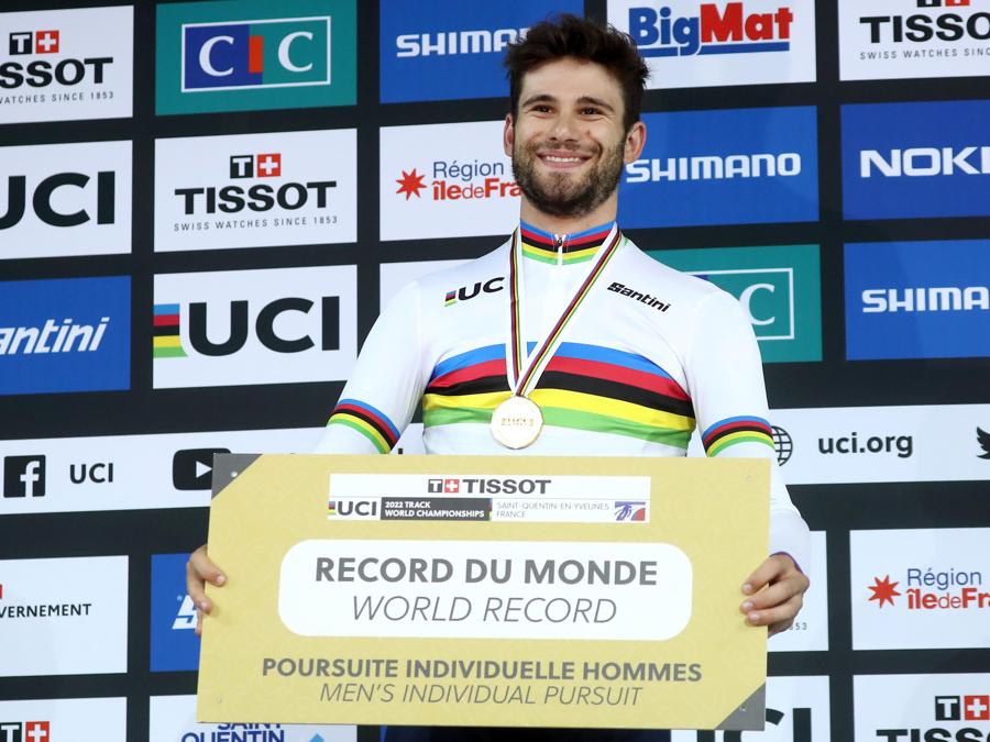 Filippo Ganna (EPA/CHRISTOPHE PETIT TESSON)