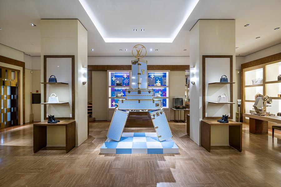 Louis Vuitton - Galleria Vittorio Emanuele