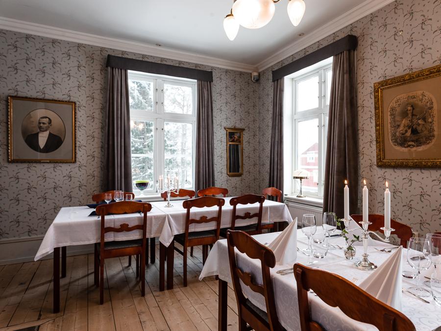Sala da pranzo a Filipsborg The Arctic Mansion (foto Allaboutlapland) 