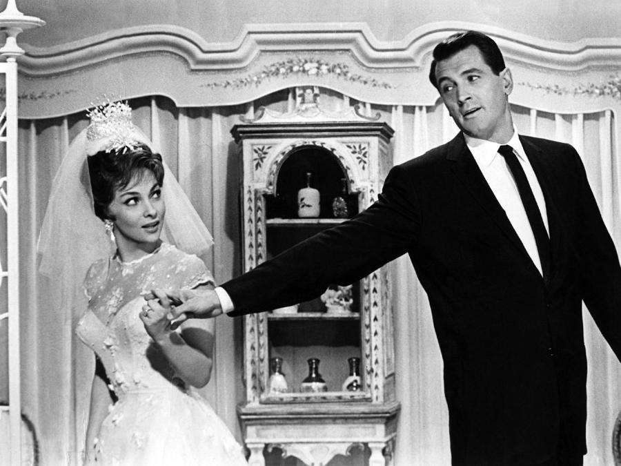 Scena del film Torna a settembre (1960) nella foto Gina Lollobrigida, Rock Hudson. Foto IPP
