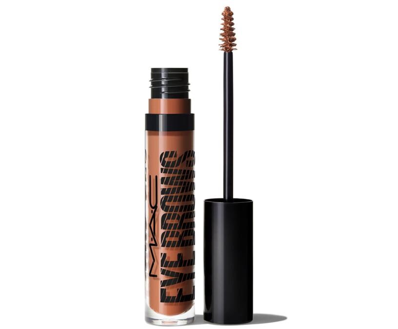 Mac Cosmetics Eye Brows Big Boost Fibre Gel. Un mascara in gel arricchito di microfibre che dona immediato volume alle sopracciglia in una sola passata, con una tenuta fino a 24 ore