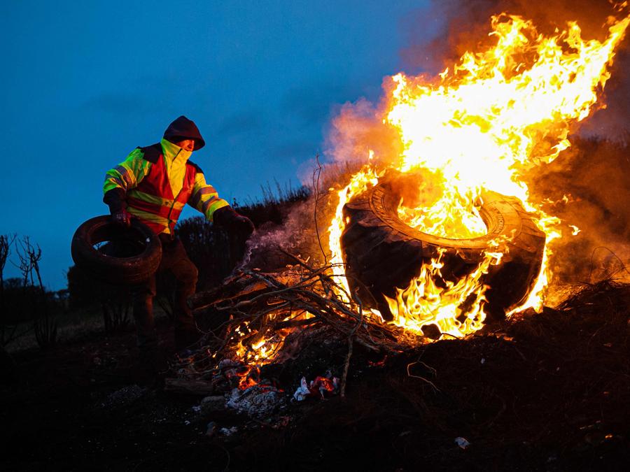 (Photo by Lou Benoist / Afp)