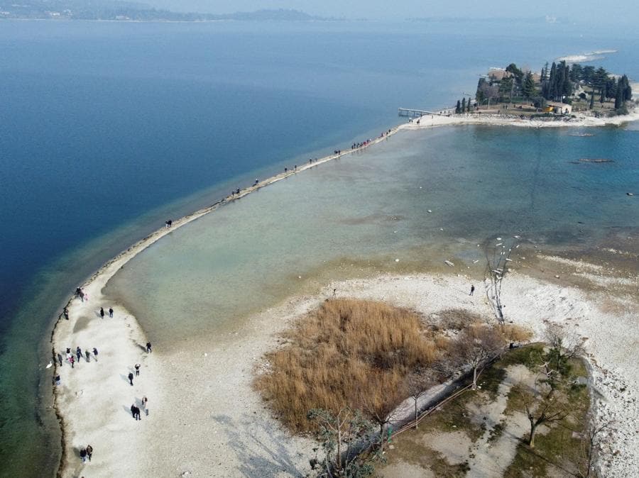  Isola di San Biagio,  Lago di Garda,vicino a Lido di Manerba. (REUTERS/Alex Fraser)