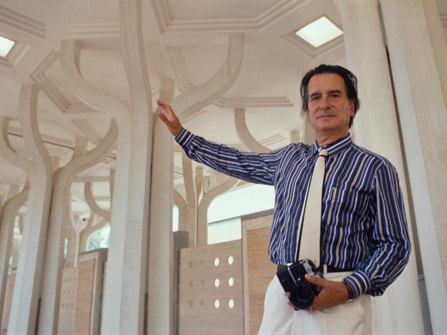 L'architetto Paolo Portoghesi all'interno della Moschea (Agf)